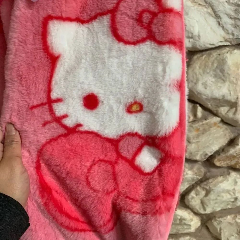 Hello Kitty faux rabbit fur Bow blanket large bows - Picture 8 of 11